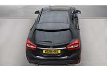 Mercedes-Benz GLA GLA200 AMG Line 