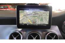 Mercedes-Benz GLA GLA200 AMG Line 