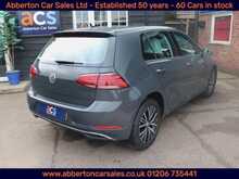 Volkswagen Golf TDI BlueMotion Tech SE Nav 
