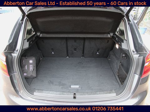 2.0 218d Luxury MPV 5dr Diesel Auto Euro 6 (s/s) (150 ps)