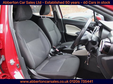 1.0 DIG-T Acenta Hatchback 5dr Petrol Manual Euro 6 (s/s) (117 ps)