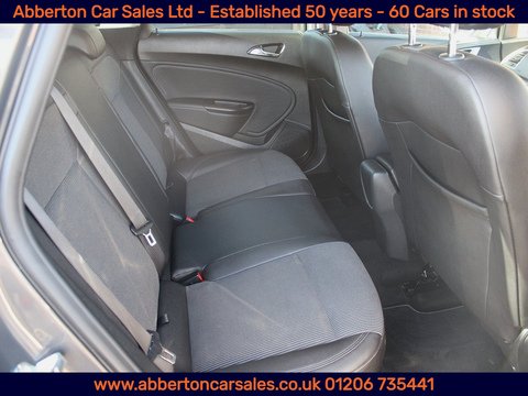 1.6 16V SE Sports Tourer 5dr Petrol Manual Euro 5 (115 ps)