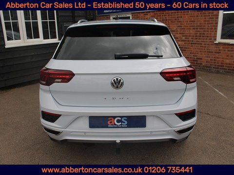 1.6 TDI R-Line SUV 5dr Diesel Manual Euro 6 (s/s) (115 ps)