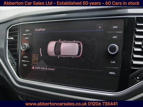 1.6 TDI R-Line SUV 5dr Diesel Manual Euro 6 (s/s) (115 ps)