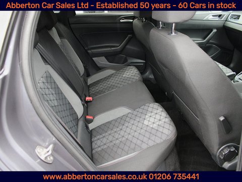 1.0 TSI R-Line SUV 5dr Petrol DSG Euro 6 (s/s) (110 ps)