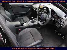Audi A4 Avant TFSI Black Edition 