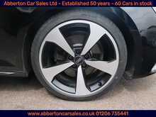 Audi A4 Avant TFSI Black Edition 