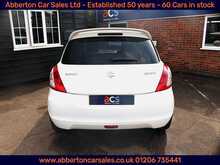 Suzuki Swift SZ4 