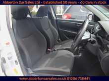 Suzuki Swift SZ4 