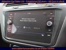 Volkswagen Tiguan TDI SE Navigation 