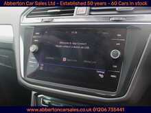 Volkswagen Tiguan TDI SE Navigation 