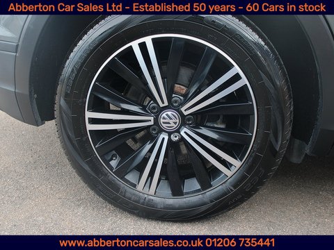 2.0 TDI SE Navigation SUV 5dr Diesel DSG Euro 6 (s/s) (150 ps)
