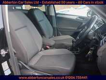 Volkswagen Tiguan TSI SE Navigation 