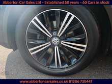 Volkswagen Tiguan TSI SE Navigation 