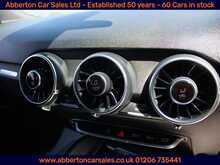 Audi TT TFSI S line 