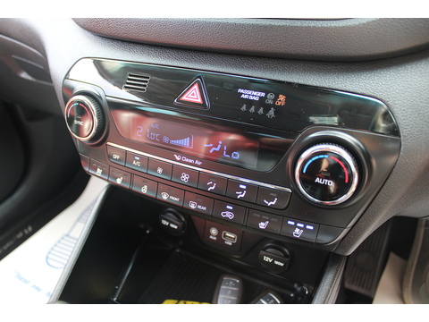 2.0 CRDi Premium SE SUV 5dr Diesel Manual 4WD Euro 6 (136 ps)