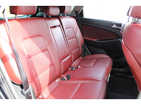 2.0 CRDi Premium SE SUV 5dr Diesel Manual 4WD Euro 6 (136 ps)