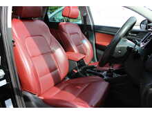 Hyundai TUCSON CRDi Premium SE 