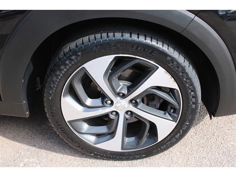 2.0 CRDi Premium SE SUV 5dr Diesel Manual 4WD Euro 6 (136 ps)