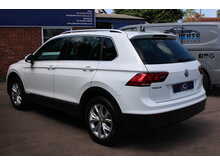 Volkswagen Tiguan TDI SE Navigation 