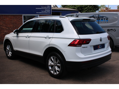 2.0 TDI SE Navigation SUV 5dr Diesel DSG 4Motion Euro 6 (s/s) (190 ps)