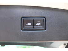 Volkswagen Tiguan TDI SE Navigation 