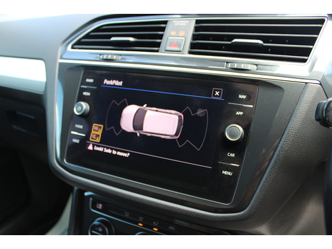 2.0 TDI SE Navigation SUV 5dr Diesel DSG 4Motion Euro 6 (s/s) (190 ps)