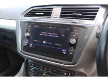 Volkswagen Tiguan TDI SE Navigation 
