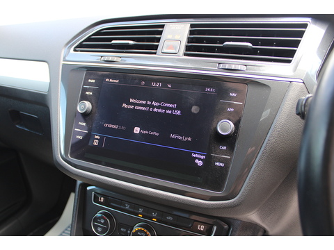 2.0 TDI SE Navigation SUV 5dr Diesel DSG 4Motion Euro 6 (s/s) (190 ps)