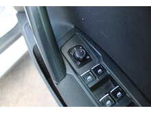 Volkswagen Tiguan TDI SE Navigation 