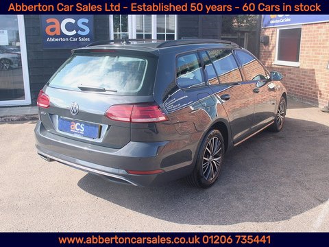2.0 TDI BlueMotion Tech SE Nav Estate 5dr Diesel DSG Euro 6 (s/s) (150 ps)