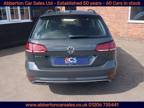 2.0 TDI BlueMotion Tech SE Nav Estate 5dr Diesel DSG Euro 6 (s/s) (150 ps)