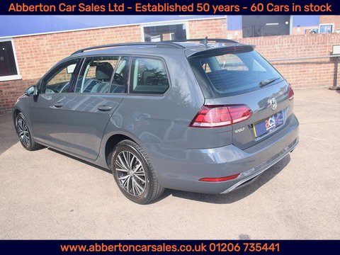 2.0 TDI BlueMotion Tech SE Nav Estate 5dr Diesel DSG Euro 6 (s/s) (150 ps)