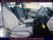 Volkswagen Golf TDI BlueMotion Tech SE Nav 