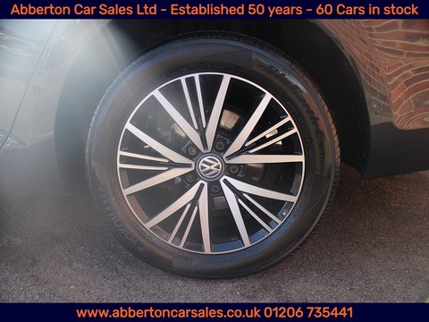 2.0 TDI BlueMotion Tech SE Nav Estate 5dr Diesel DSG Euro 6 (s/s) (150 ps)