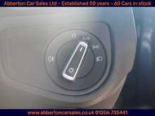 Volkswagen Golf TSI SE Nav 