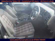 Volkswagen Golf TSI BlueMotion Tech GTI Performance 