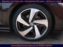 Volkswagen Golf TSI BlueMotion Tech GTI 