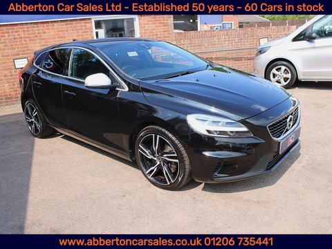 1.5 T3 R-Design Edition Hatchback 5dr Petrol Auto Euro 6 (s/s) (152 ps)