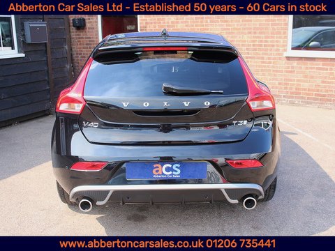 1.5 T3 R-Design Edition Hatchback 5dr Petrol Auto Euro 6 (s/s) (152 ps)