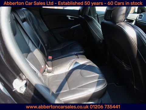 1.5 T3 R-Design Edition Hatchback 5dr Petrol Auto Euro 6 (s/s) (152 ps)