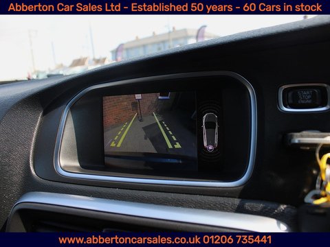 1.5 T3 R-Design Edition Hatchback 5dr Petrol Auto Euro 6 (s/s) (152 ps)