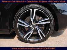 Volvo V40 T3 R-Design Edition 