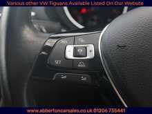 Volkswagen Tiguan TDI BlueMotion Tech SE Navigation 