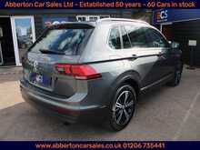 Volkswagen Tiguan TDI SE Navigation 