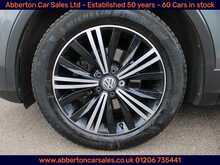 Volkswagen Tiguan TDI SE Navigation 