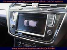 Volkswagen Tiguan TDI BlueMotion Tech SE Navigation 