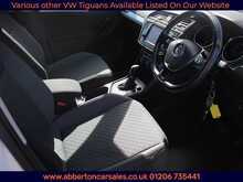 Volkswagen Tiguan TDI BlueMotion Tech SE Navigation 