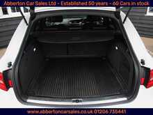 Audi A4 Avant TDI V6 Black Edition 