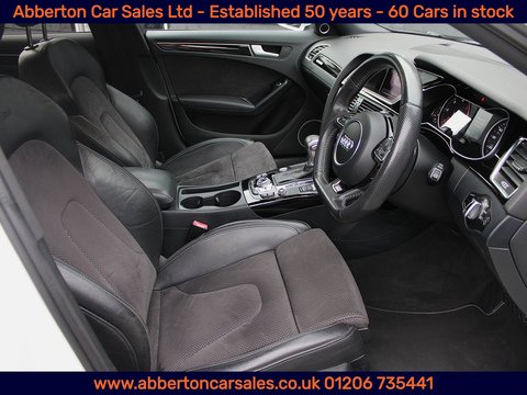 3.0 TDI V6 Black Edition Estate 5dr Diesel S Tronic quattro Euro 5 (s/s) (245 ps)